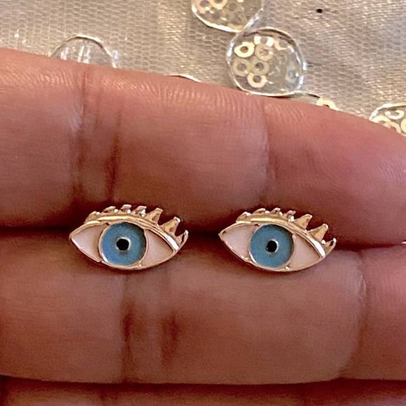 Jewelry - New Small Evil eye Earrings